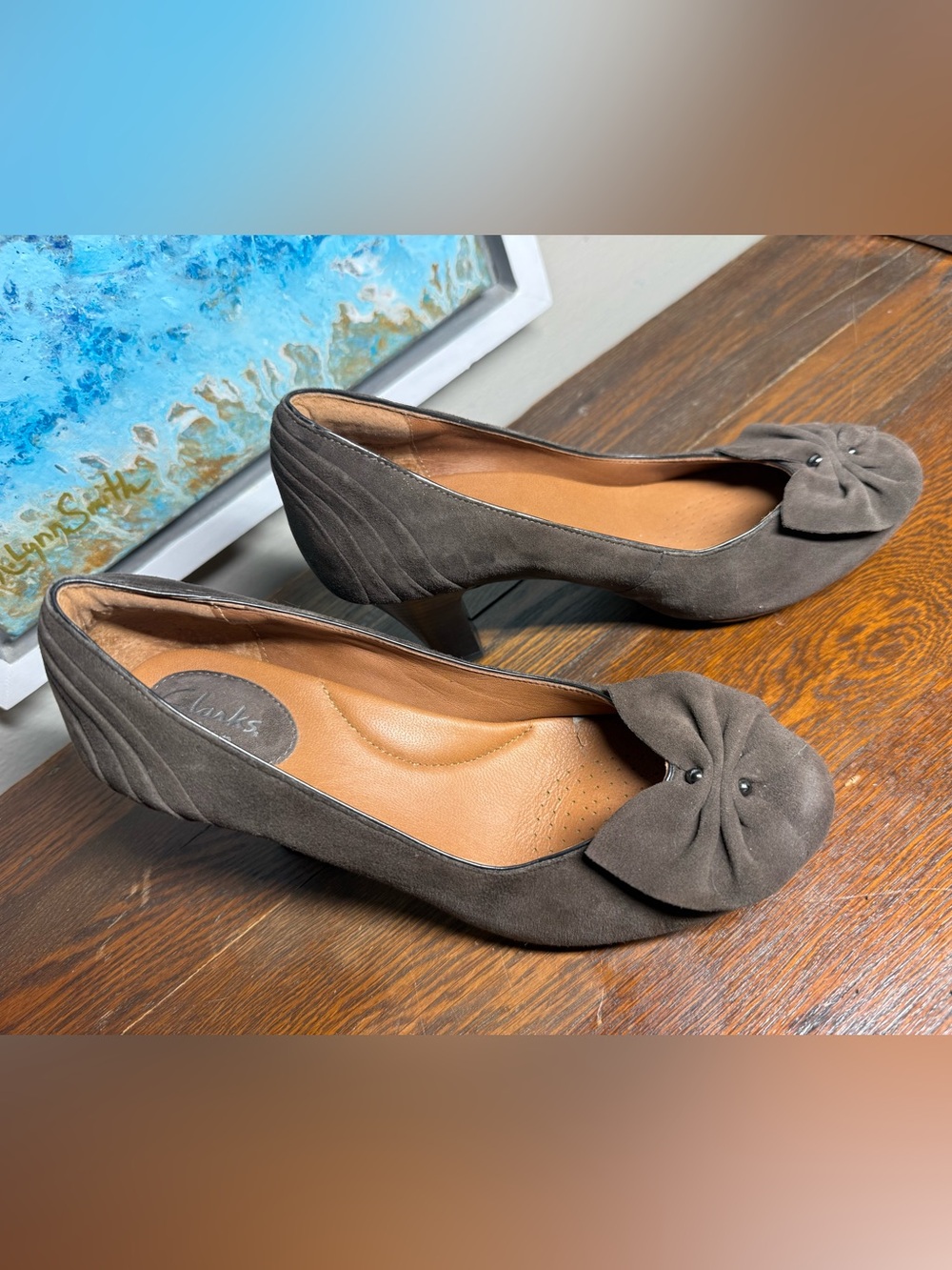 Clark’s Society Bow Ball Women's Pewter Suede Heels Pumps (see condition)